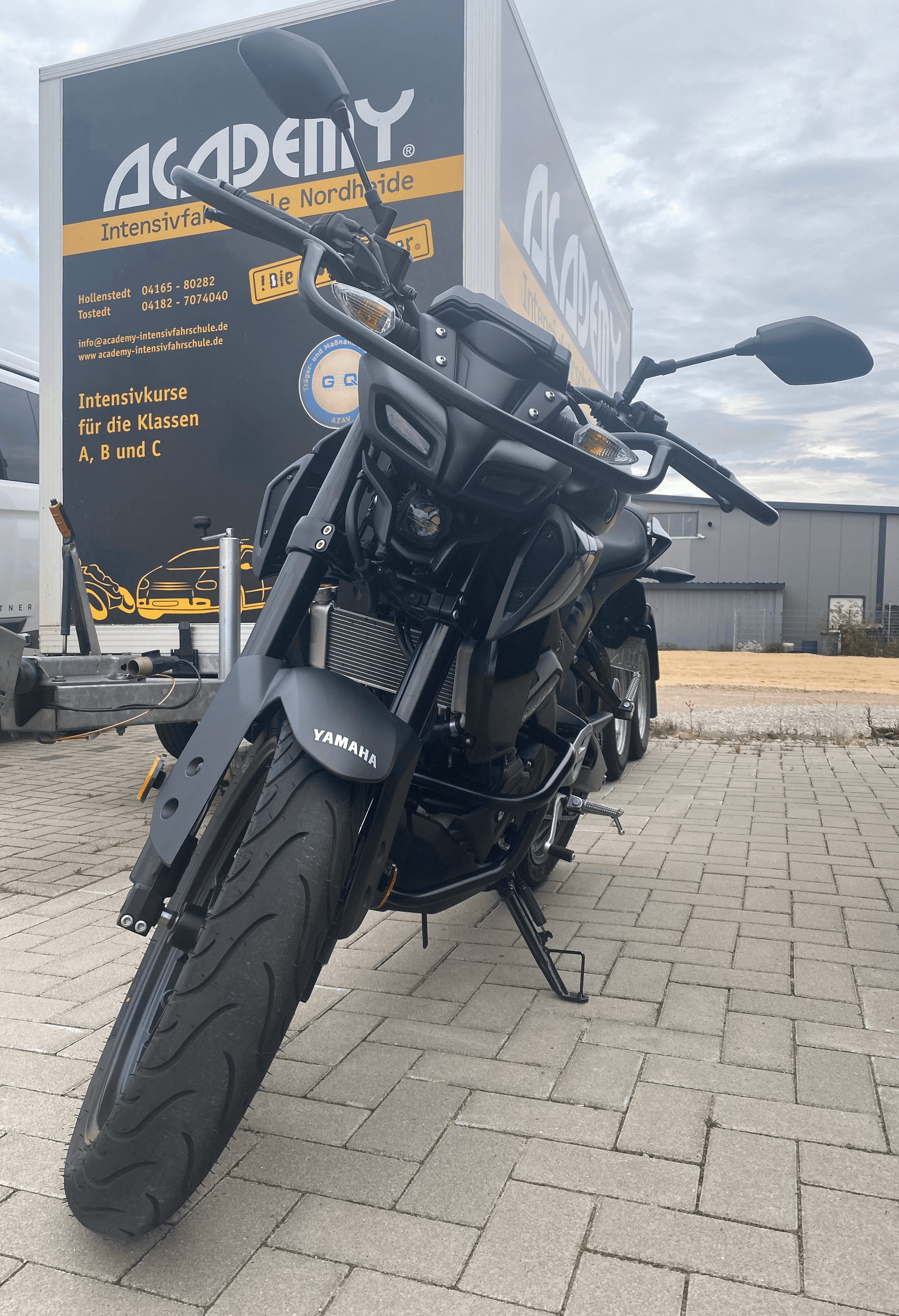 Yamaha MTN 125